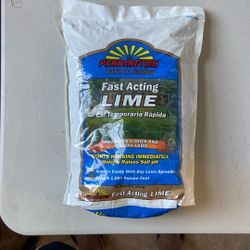 Pennington Fast Acting Lime For Healthy Lawn