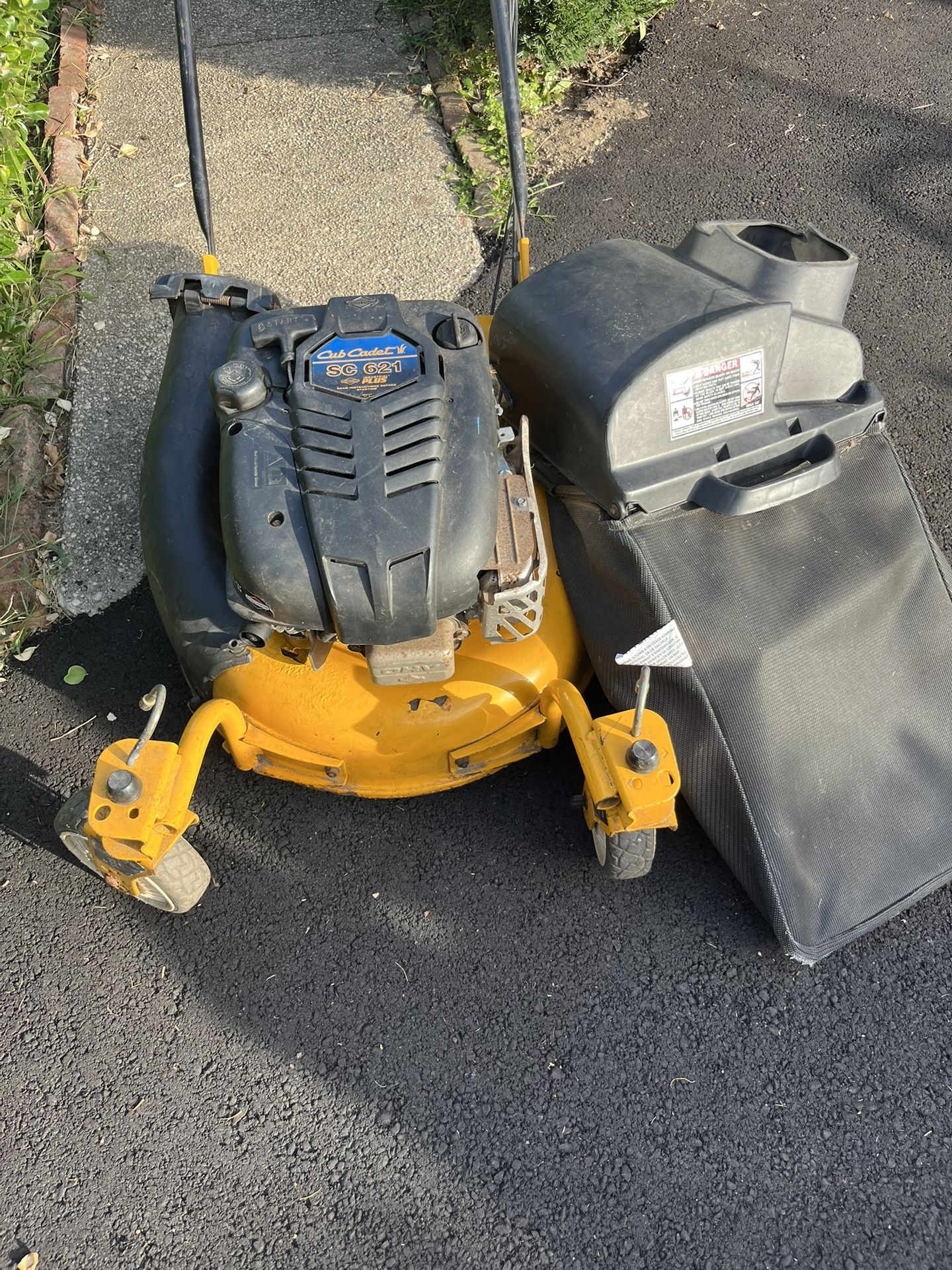 Cub Cadet SC621 Industrial Plus