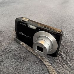 Casio Exilim EX-S5