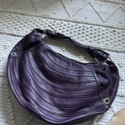 LOW PRICE MOVING- $1000+ RETAIL purple ferragamo purse hobo