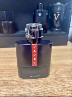 Prada Luna Rossa
