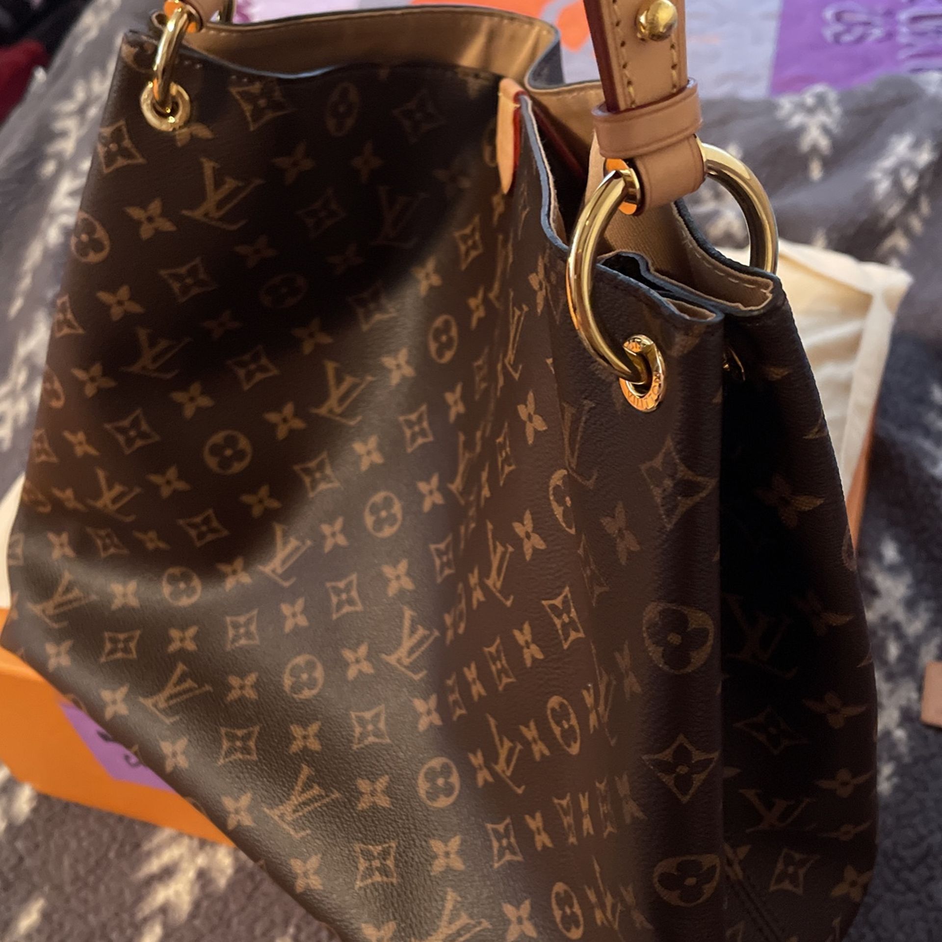 Authentic Louis Vuitton Geronimos for Sale in Pasadena, CA - OfferUp