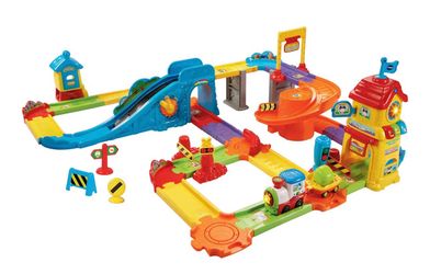 Vtech Train Station with extra vehicles and tracks