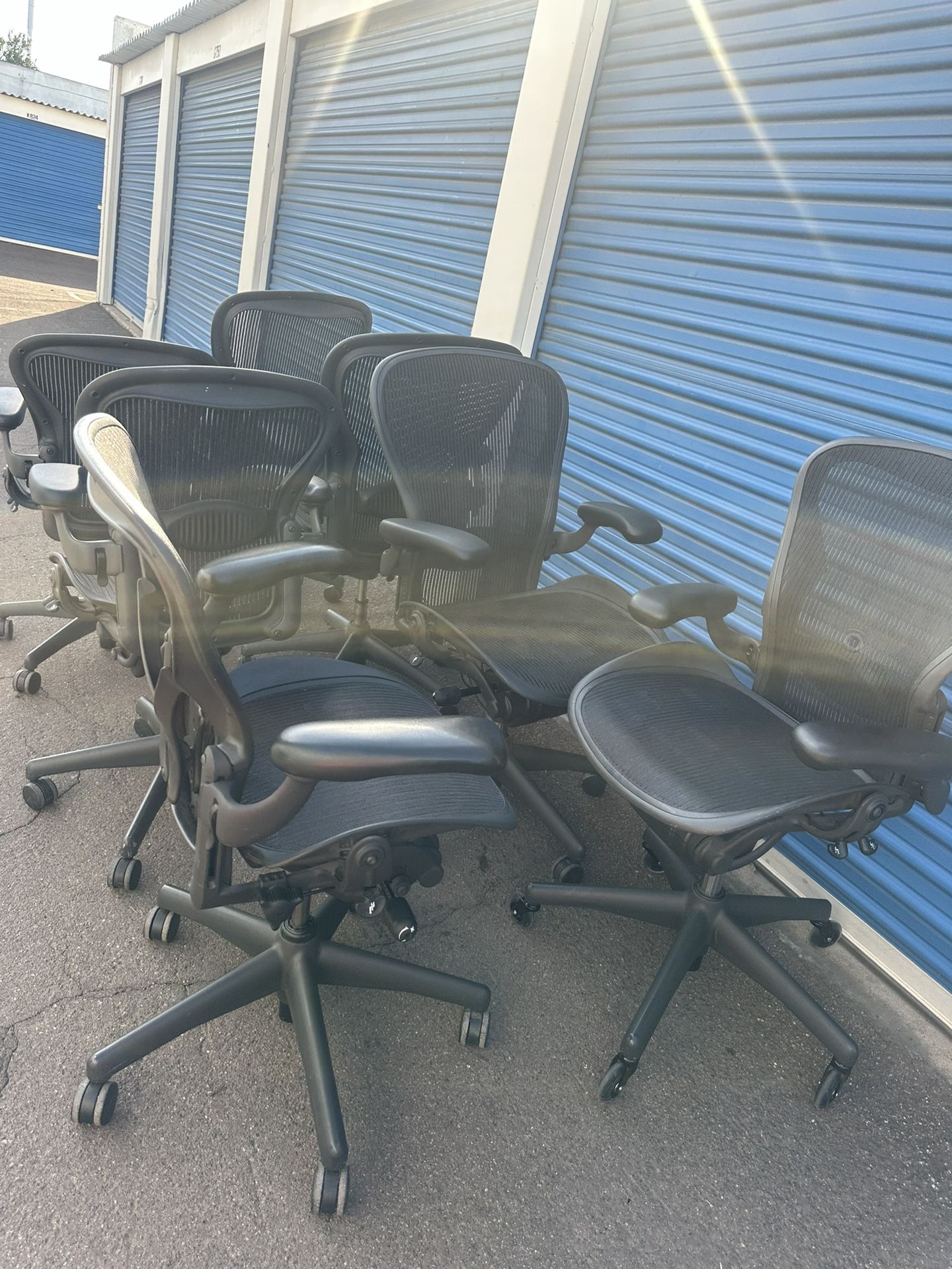 Herman Miller Aeron A / B / C Office Chair Like New Fully Loaded With Back Support 