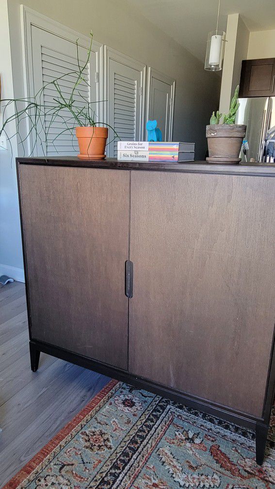 Dark Brown Dresser/Cabinet