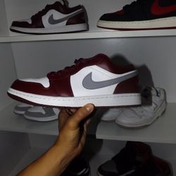 Jordan 1 Low white Bordeaux