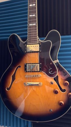 Epiphone Sheraton II Semi-Hollow Electric Guitar Sunburst