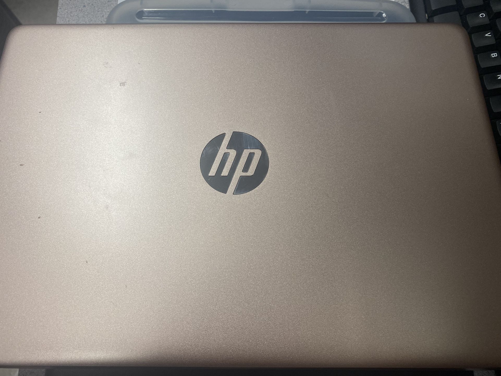 HP LAPTOP