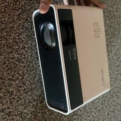 PROJECTOR 70