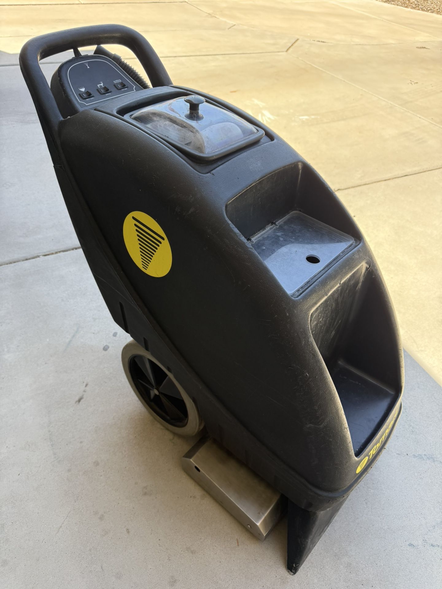 Tornado Carpet Extractor PFX900S