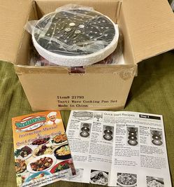 BRAND NEW NEVER USED TASTIWAVE COOKWARE BY CHEF TONY