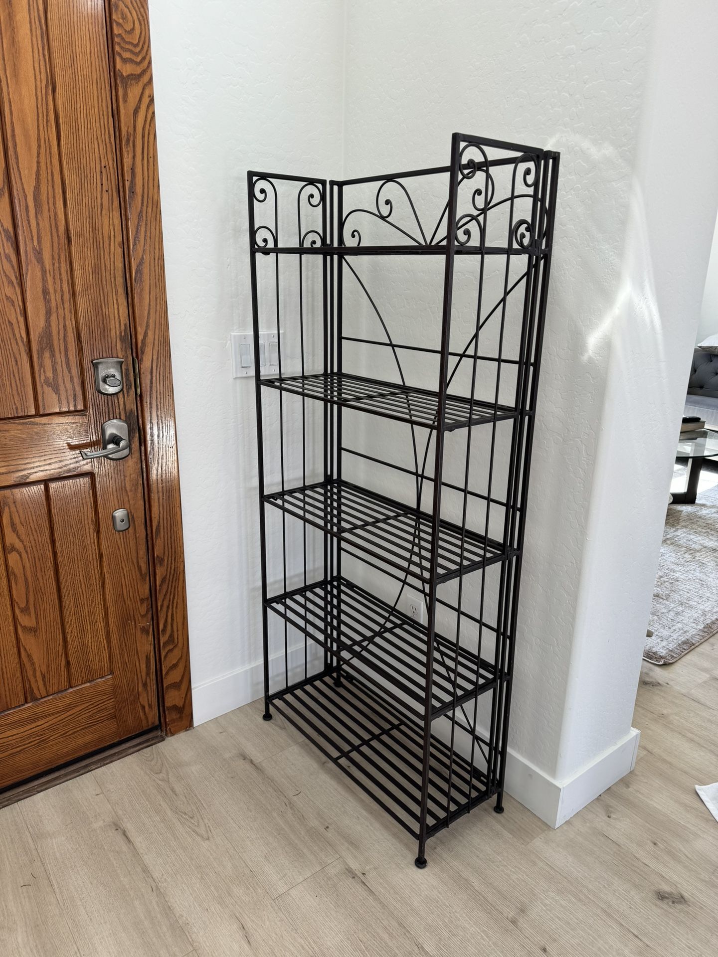 Bakers rack solid wrought iron sturdy ( shelves are foldable for easy transportation) / shelf rack