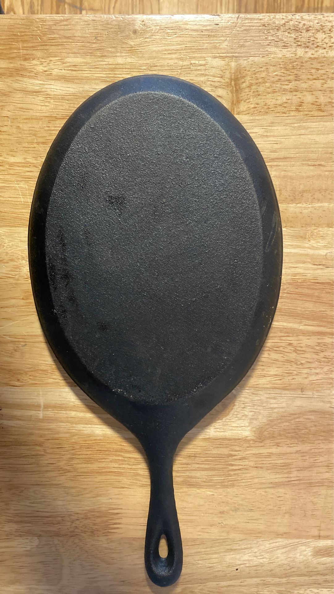 Cast iron skillet