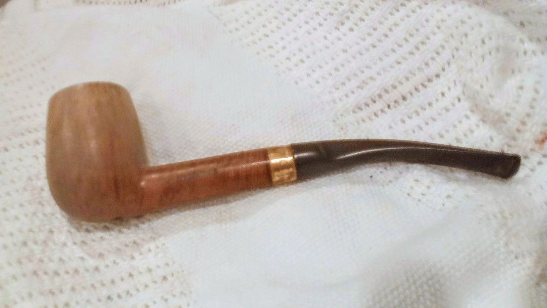 Vintage Estate Pipe