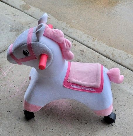 Radio Flyer Horse