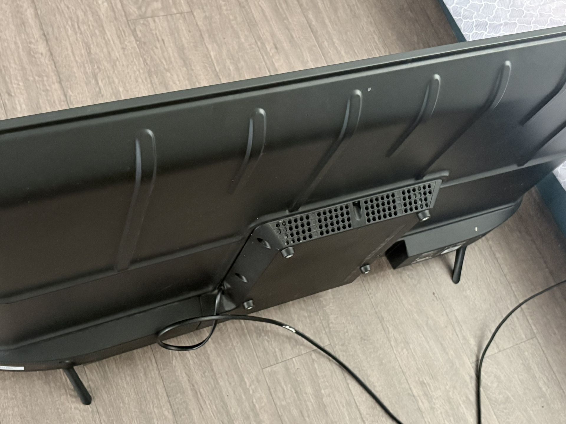 Hisense 43” Roku Tv For 80$