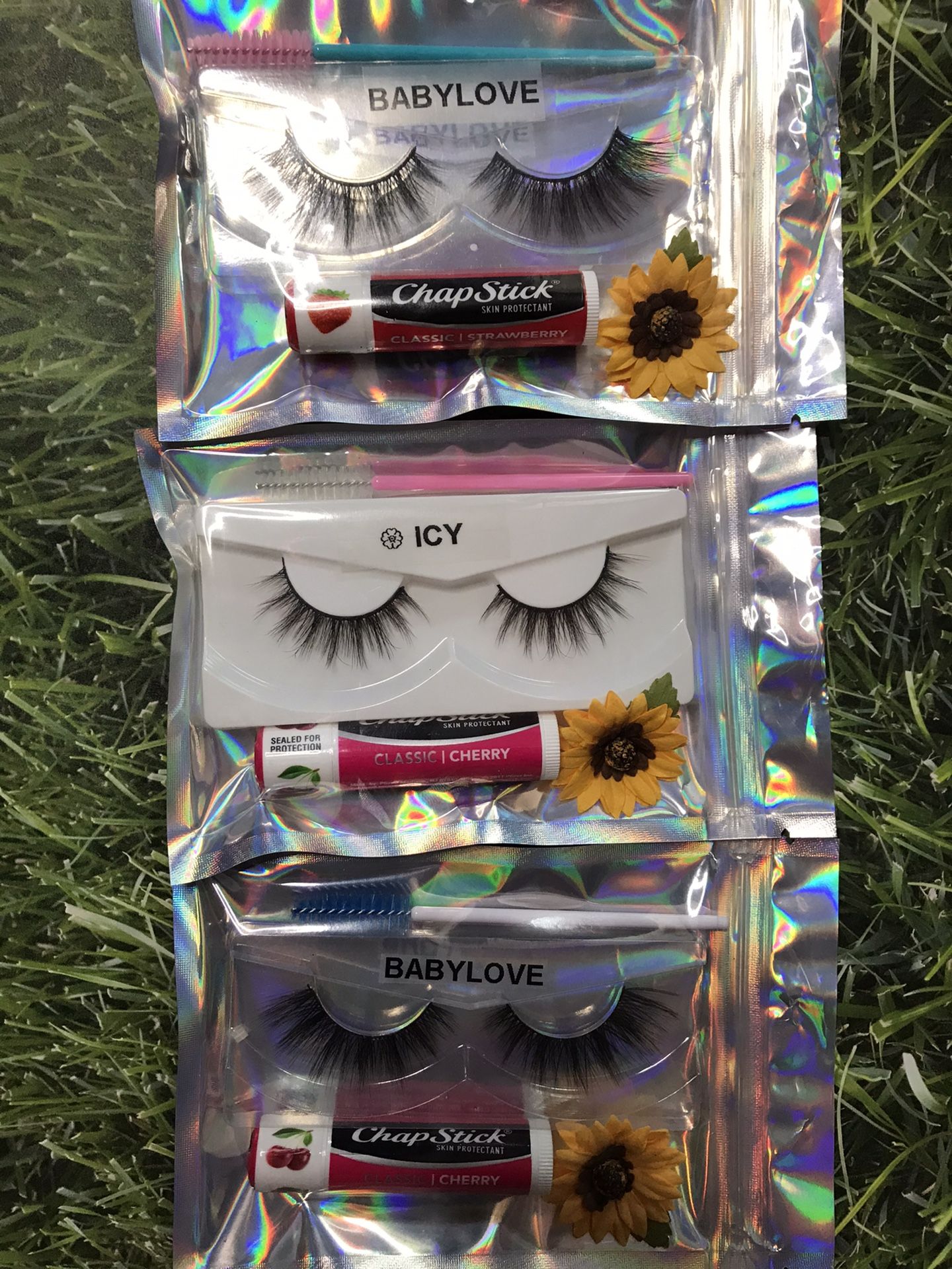 Eyelashes mini bundle / chapstick