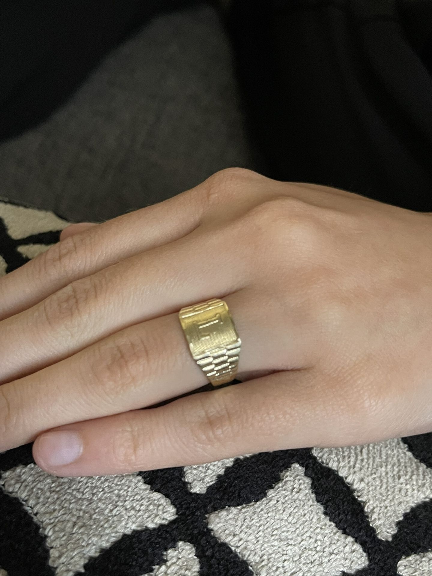 Gold L Initial Ring