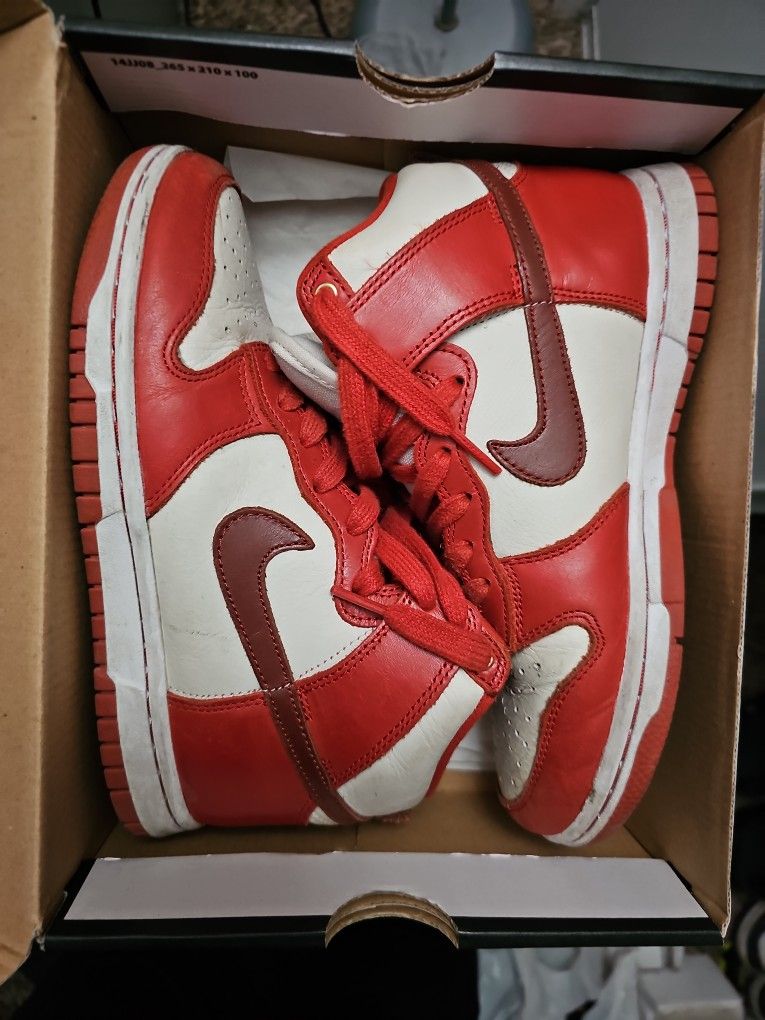 Nike Dunks