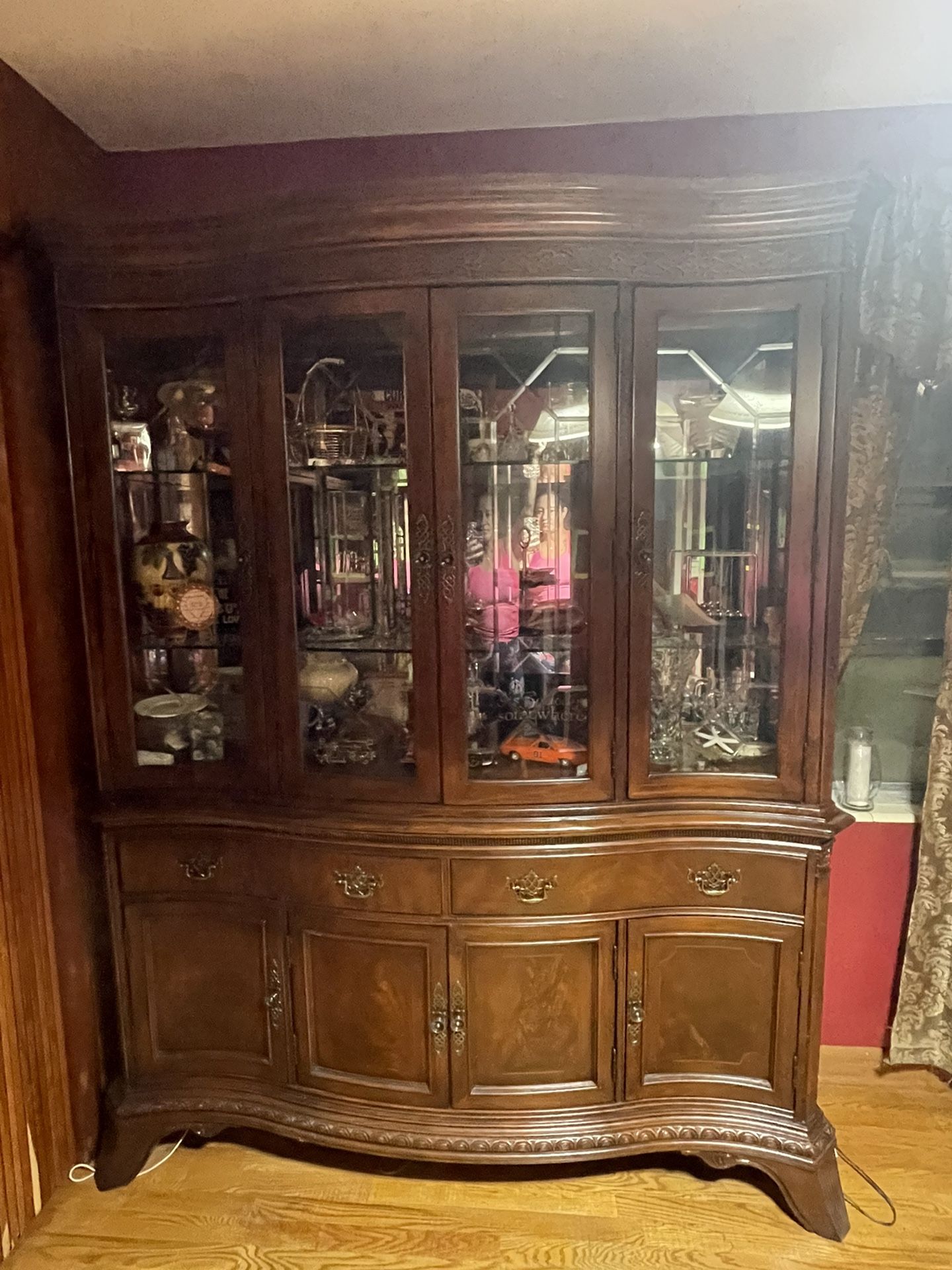 Havertys China Cabinet