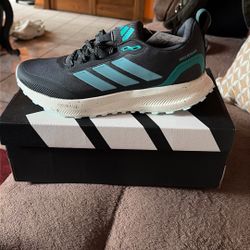 Adidas Runfalcon 5.0 Size 8 Women’s 