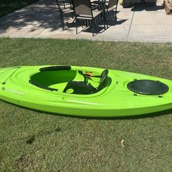 Emotion Custer Kayak