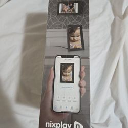 Nixplay 10.1" HD Matted
Touch Screen
Wi-Fi
Digital Frame

