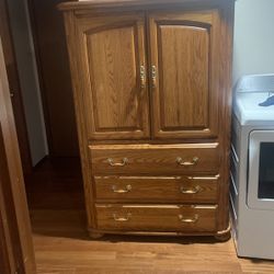 Oak Wood Dresser With TV Doors 