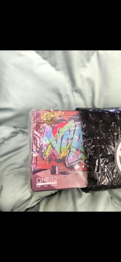 Mezco vapor hoodz
