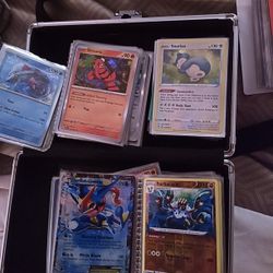 Pokemon TCG New & Vintage Lot 200+ Cards . 