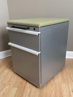Herman Miller Mobile Storage Pedestal