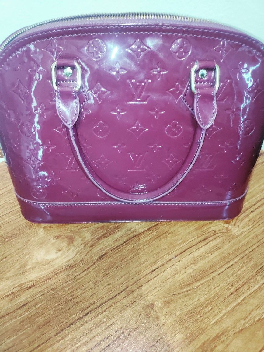 Louis Vuitton Gucci Tote Lymington Bag for Sale in Phoenix, AZ - OfferUp