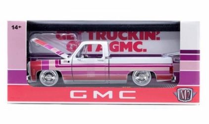 M2 Machines 1:24 Scale 1976 GMC Sierra Grande 15 R140 26-05