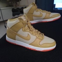 Mustard Yellow And Beige Nike's, Size 11