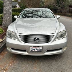 2007 Lexus LS 460