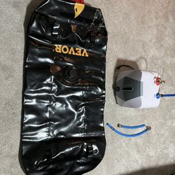 Tankless Water Heater (110) And 64 G Water Storage Tank Brand new Q