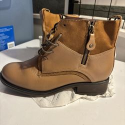 Women Boots 