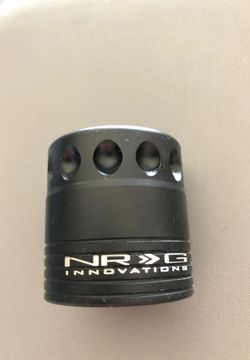 NRG short racing hub r190h