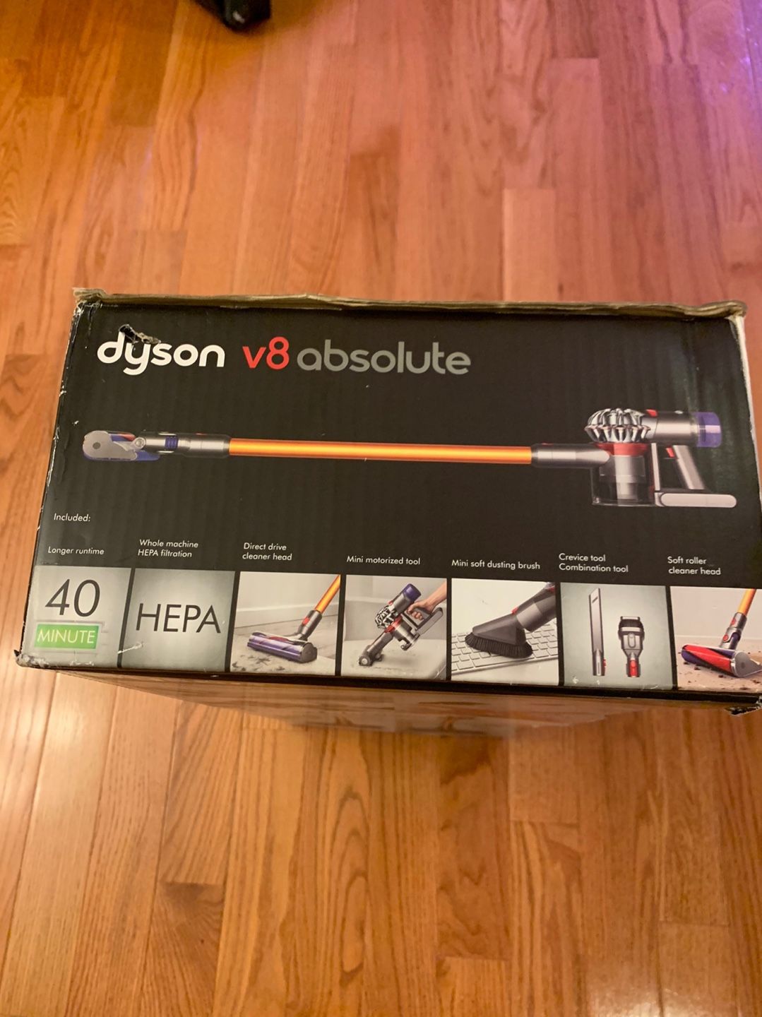 Dyson V8 absolute