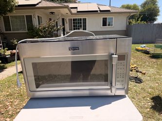 Maytag microwave