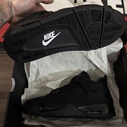 Jordan 4 Black Cat 2025 Sz9.5