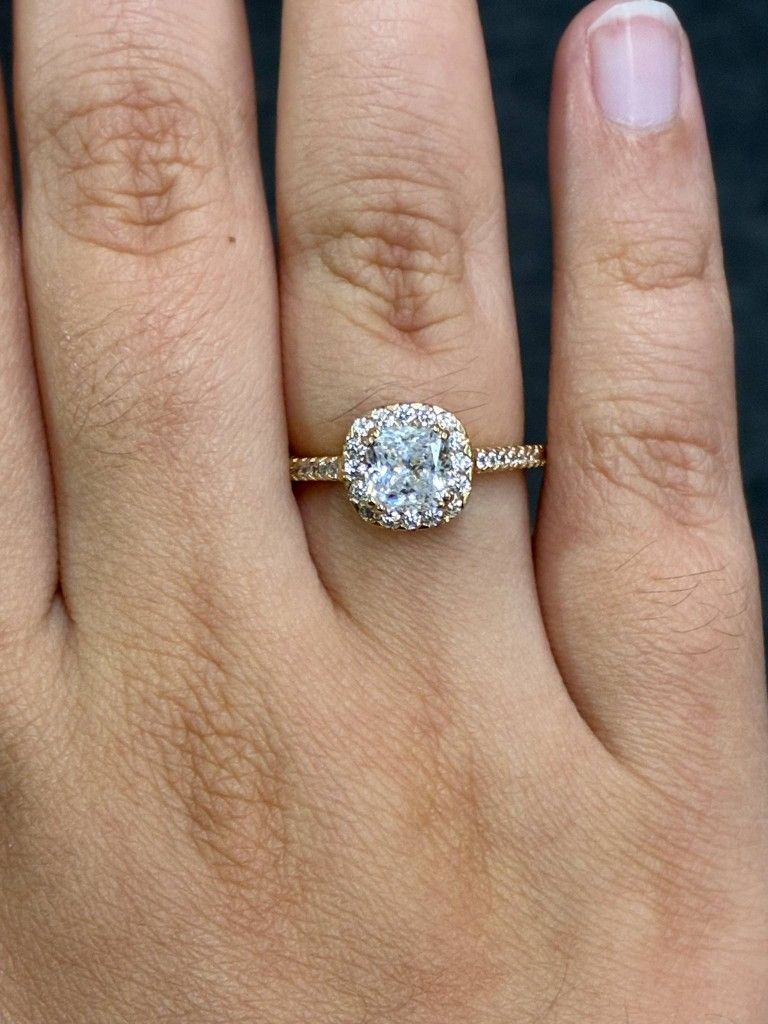 14K Gold Cubic Zirconia Ring