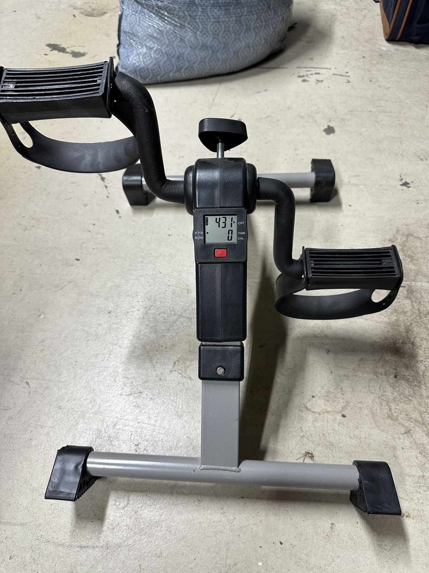 HOME BIKE EXERCISE WITH MONITOR