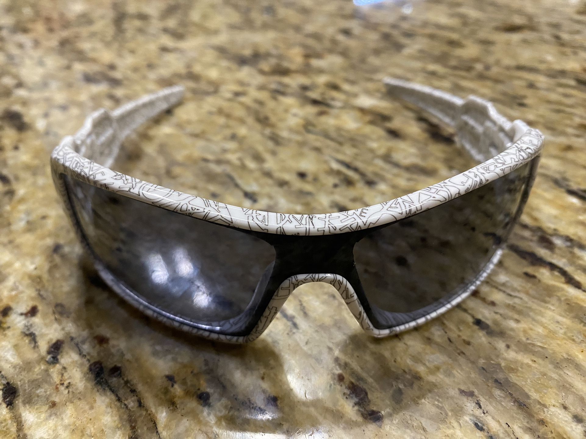Oakley Oil Rig Sunglasses - Great Condition