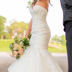Strapless Sweetheart Lace Mermaid Wedding Gown Corset Back Train Size 8