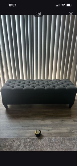 Ottoman storage w/ storage