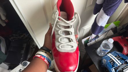 Air Jordan 11