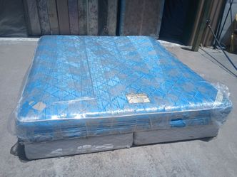 King mattress and box spring
