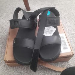 Puma Shoes Size 10 Women