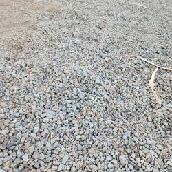 Free bulk landscape rock